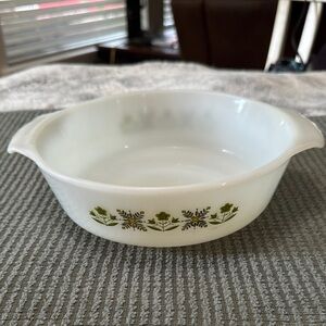 Anchor Hocking Fire King #437 Meadow Green Casserole Dish 1 1/2 Quart Vintage‎